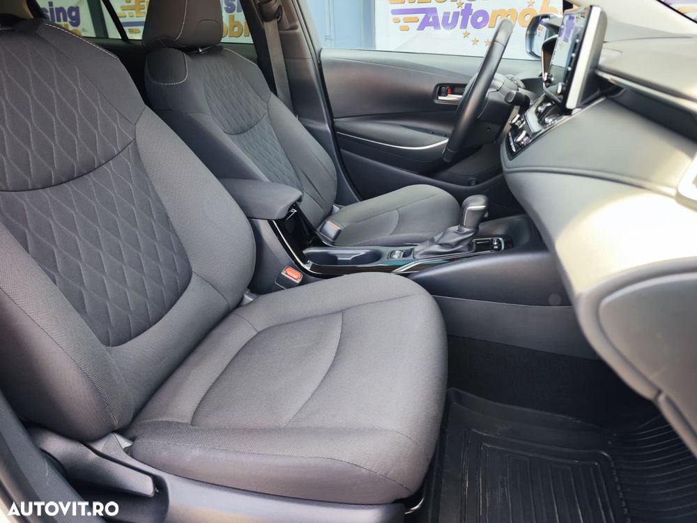 Toyota Corolla 1.8 HSD Dynamic - 16