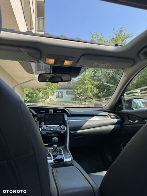 Honda Civic 1.5 T Executive - 26