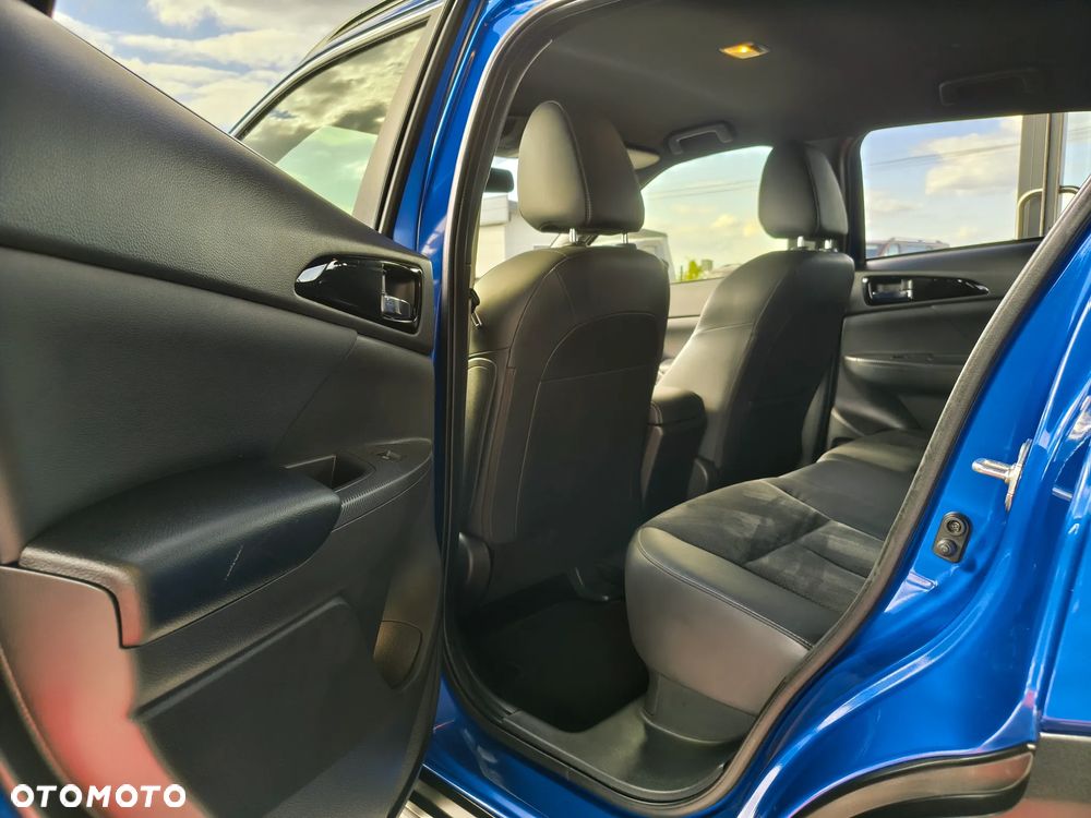 Mitsubishi Eclipse Cross 4WD Plus Select - 24
