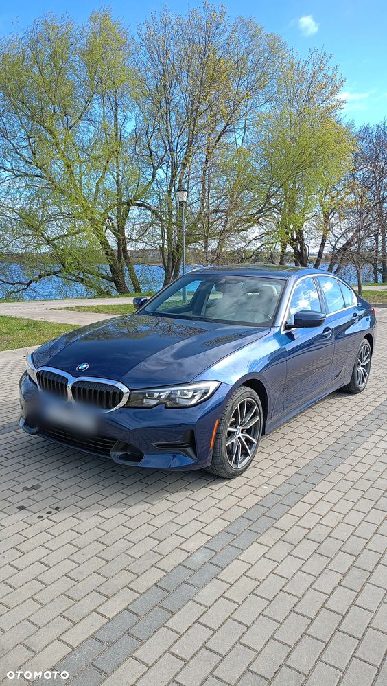 BMW Seria 3 330i xDrive - 2