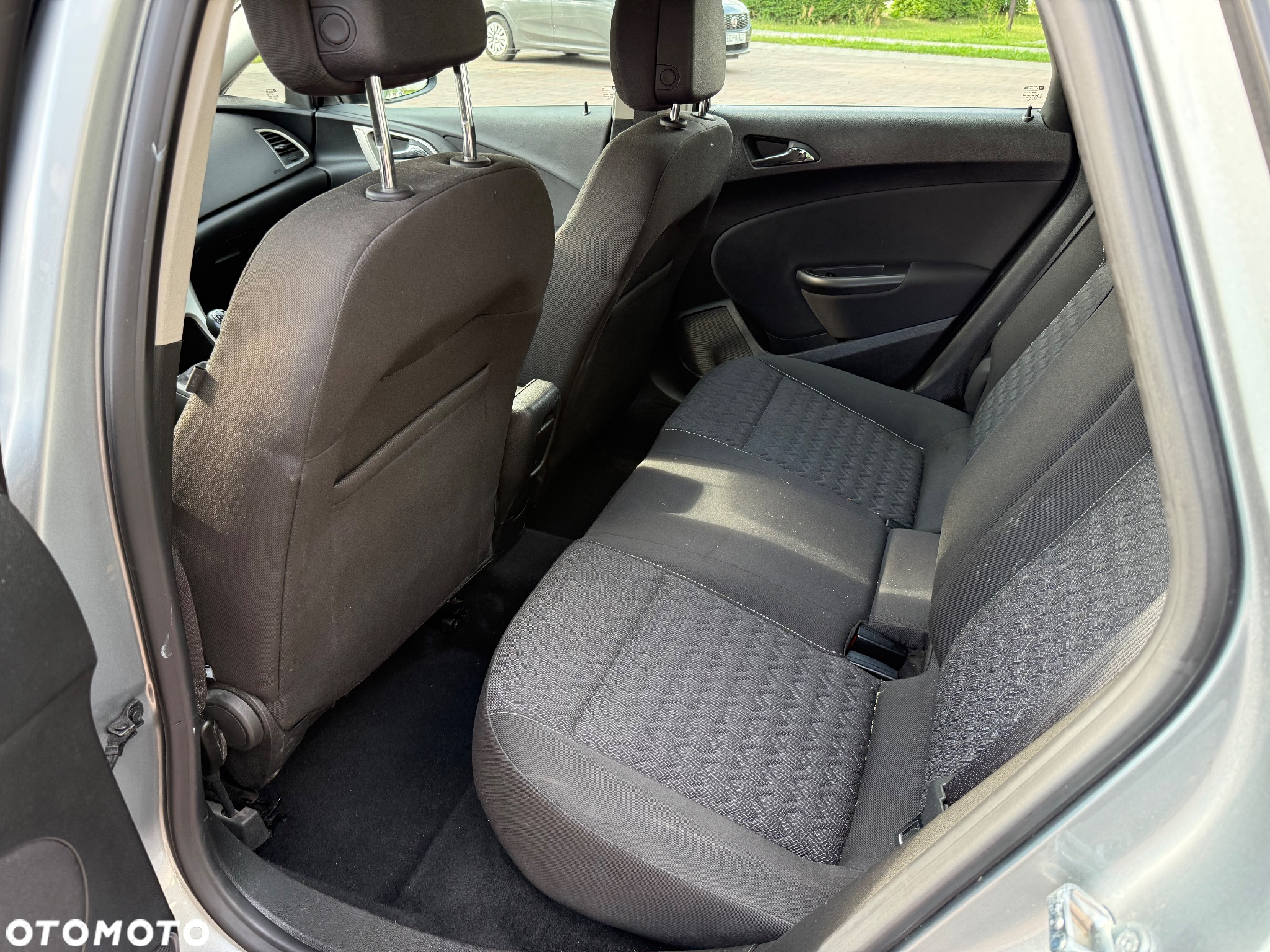 Opel Astra 1.7 CDTI DPF Active - 8