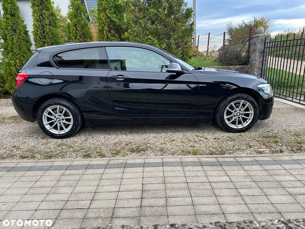 BMW Seria 1 116i - 19