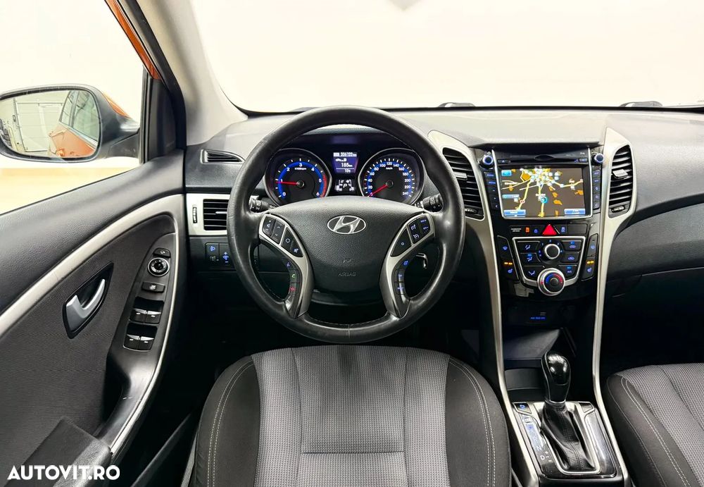 Hyundai i30 1.6 CRDI DCT Passion - 8