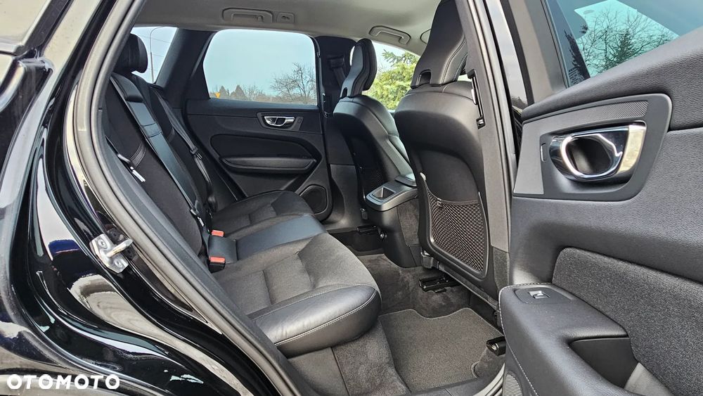 Volvo XC 60 D4 AWD Inscription - 38