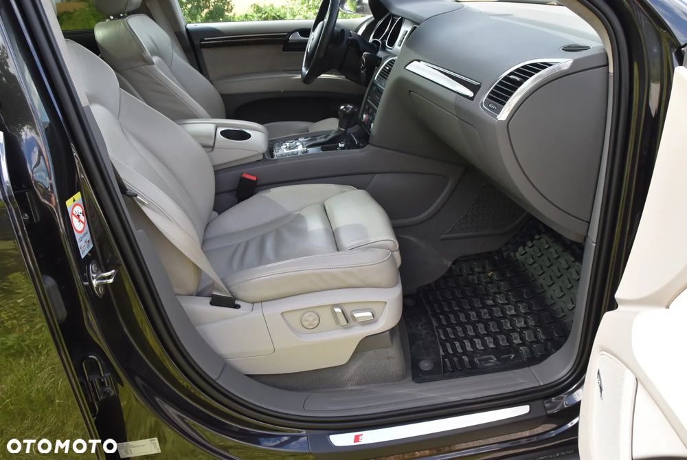 Audi Q7 - 9