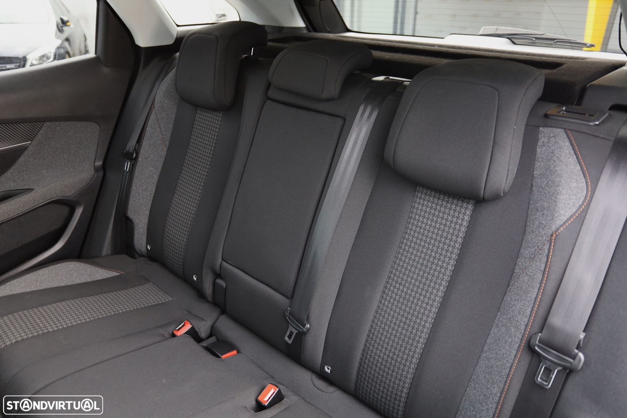 Peugeot 3008 1.6 BlueHDi Style - 17