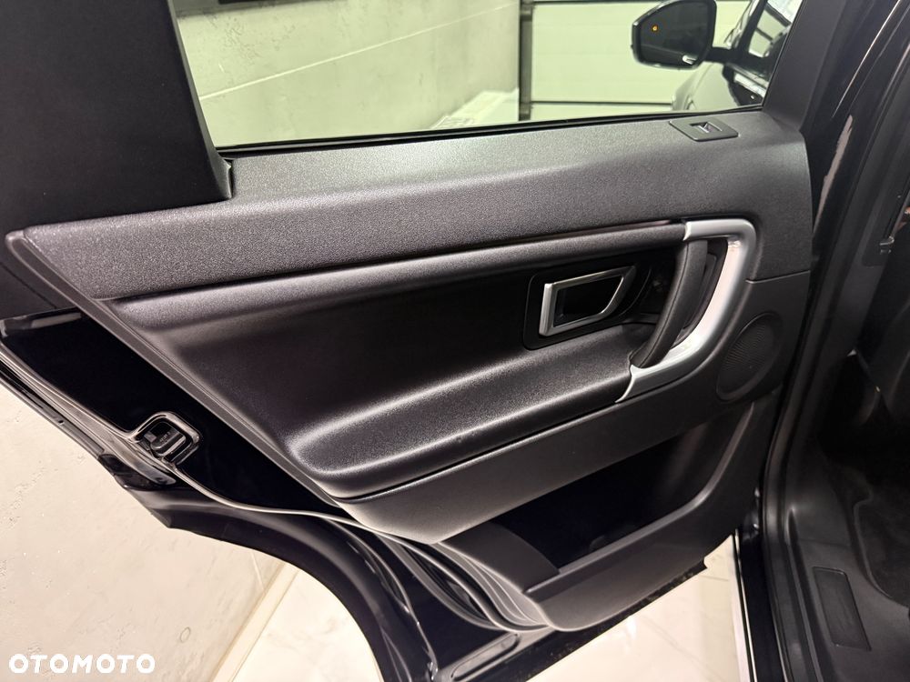 Land Rover Discovery Sport D180 - 14