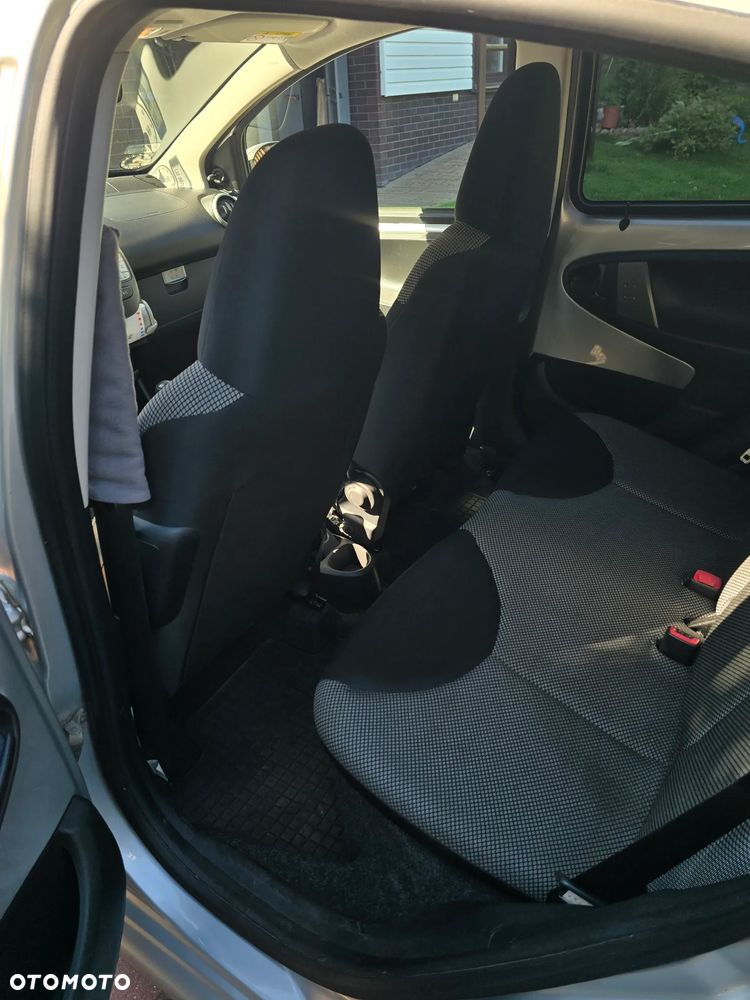 Toyota Aygo - 8