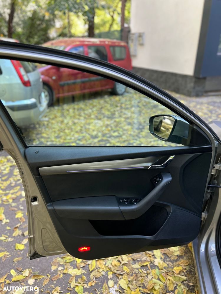 Skoda Octavia 1.6 TDI Style - 17