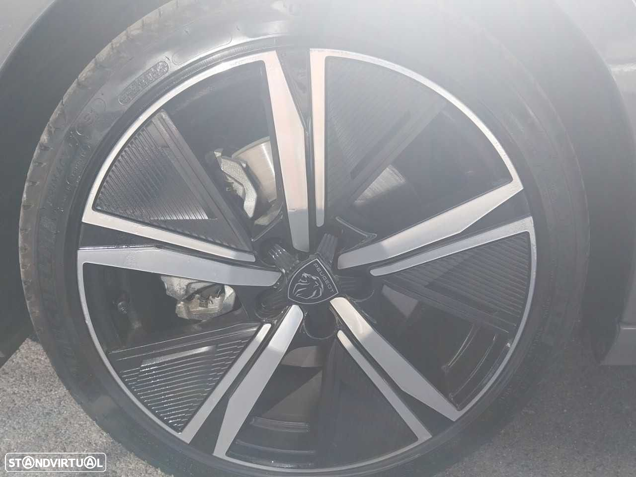 Peugeot 308 SW - 10