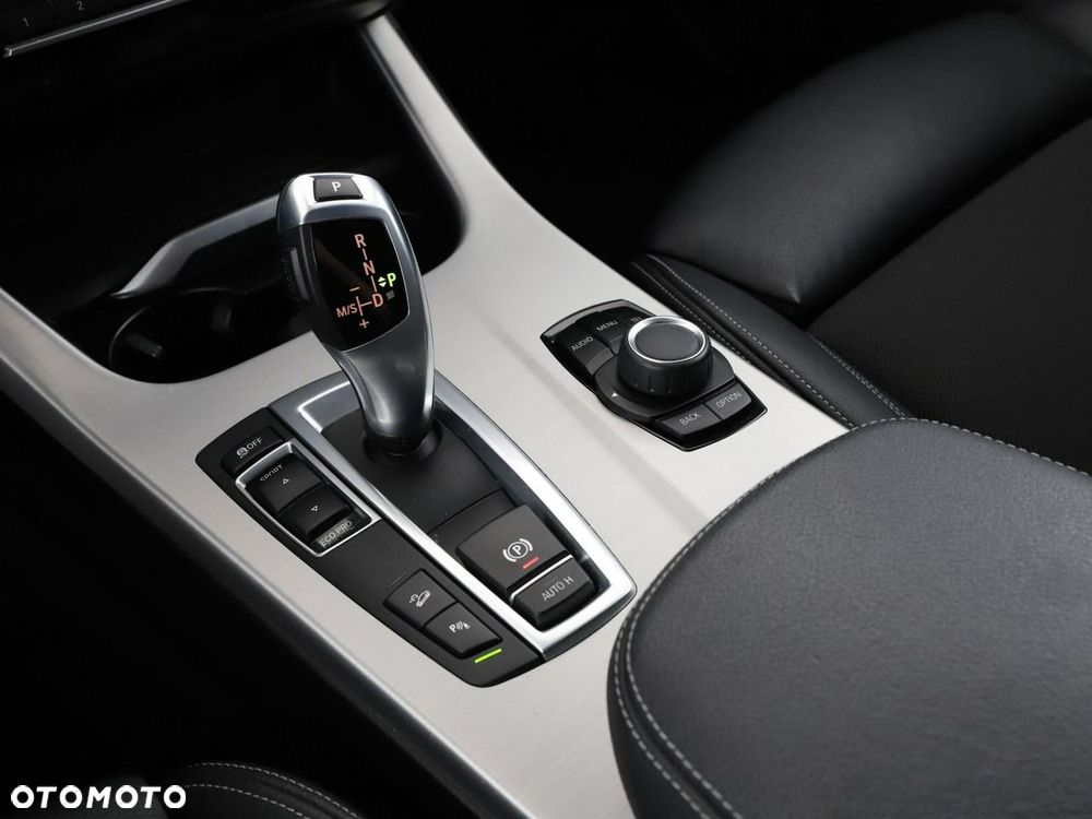 BMW X3 xDrive20d sport - 27