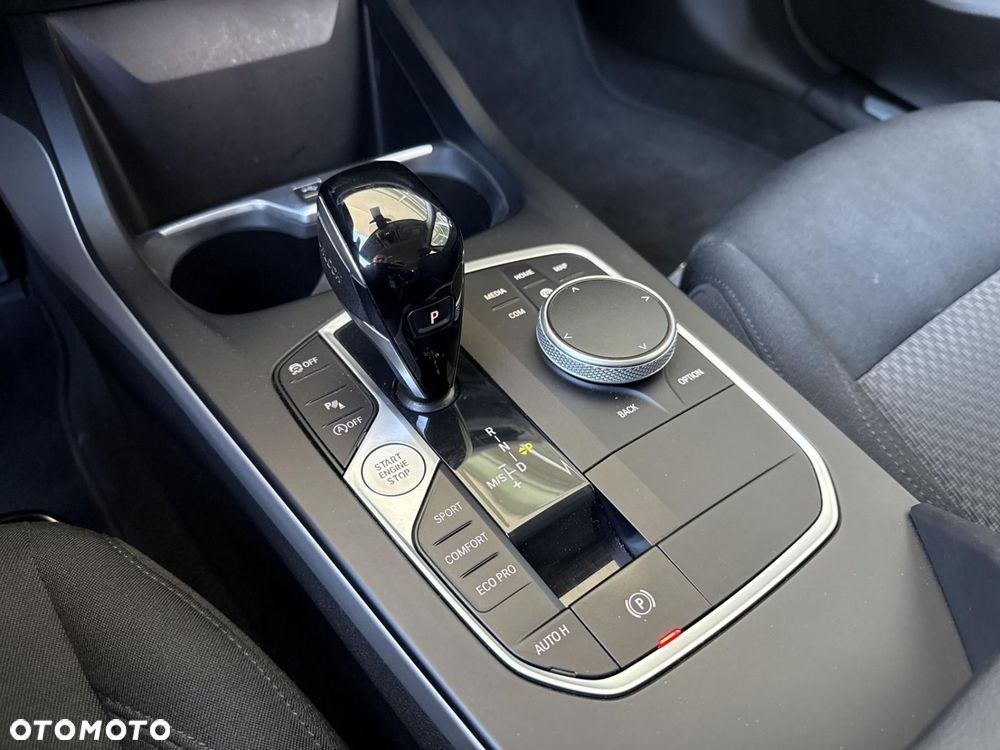 BMW Seria 1 118i Advantage - 14