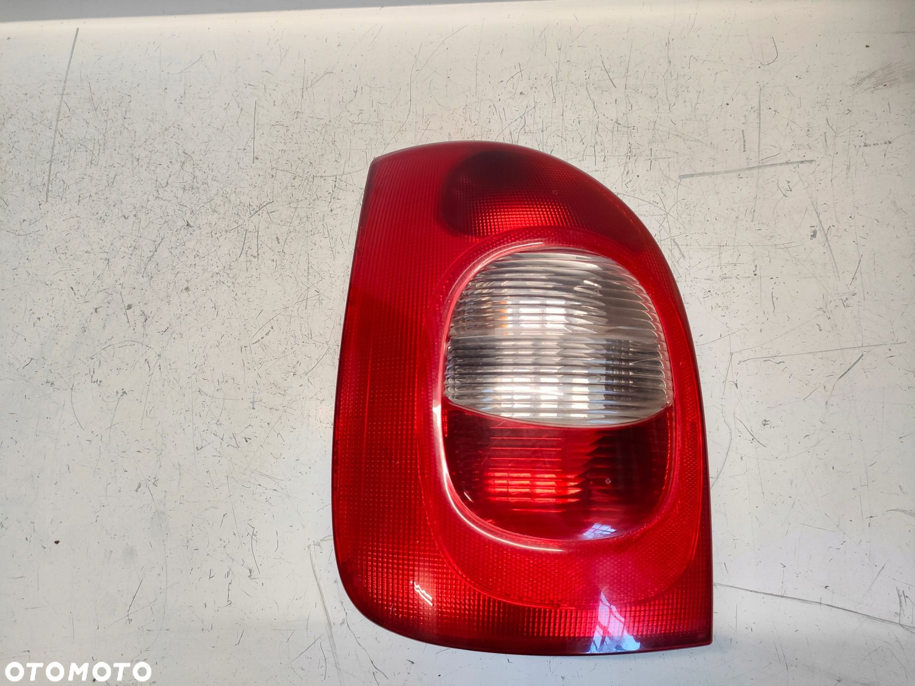 CITROEN XSARA PICASSO LAMPA LEWY TYŁ - 4
