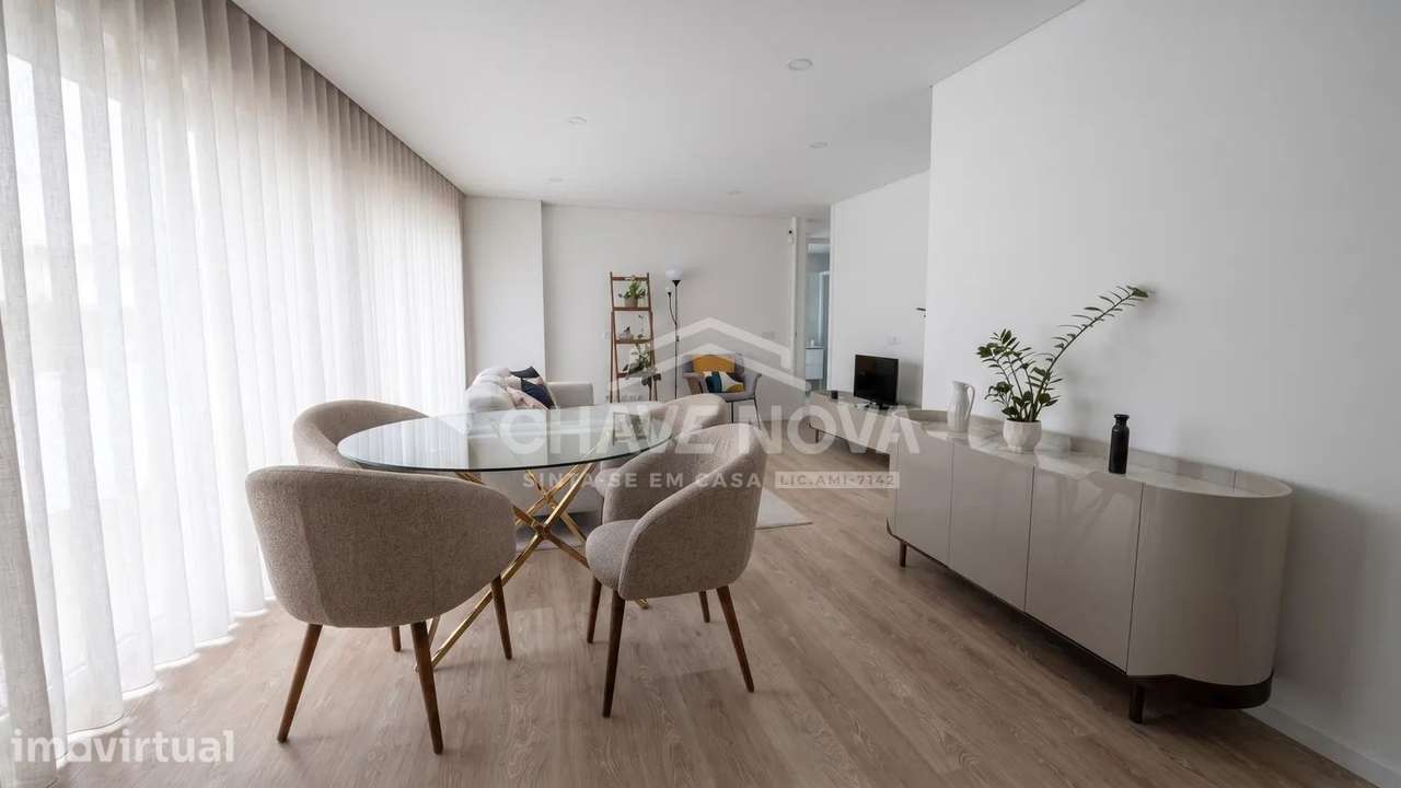 Apartamento T3 em Mafamude c/ Garagem Box e Terraço - Grande imagem: 4/26