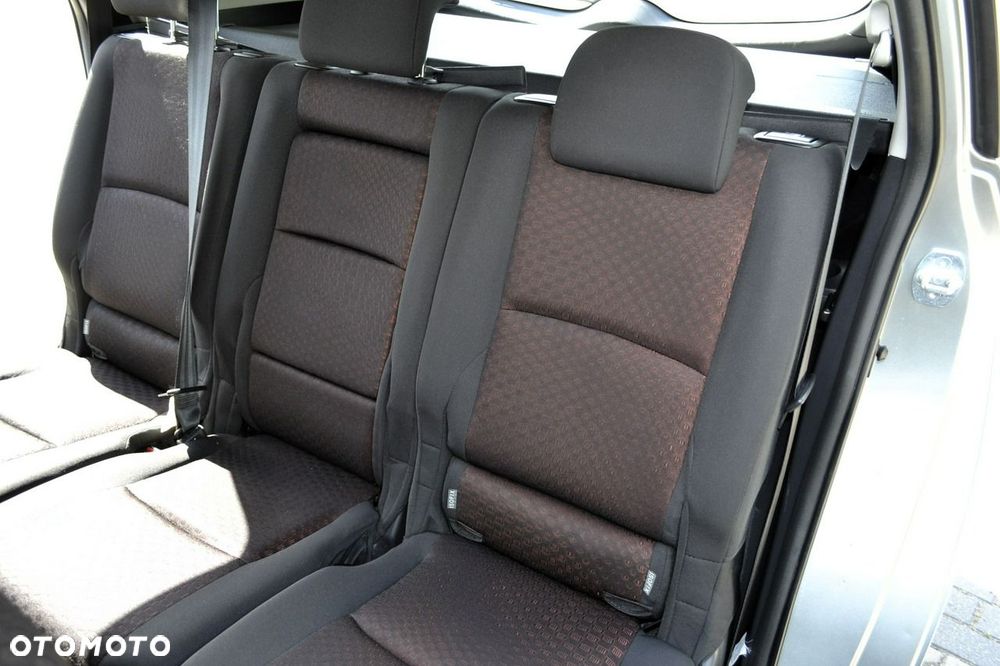 Toyota Verso 1.8 Premium - 27