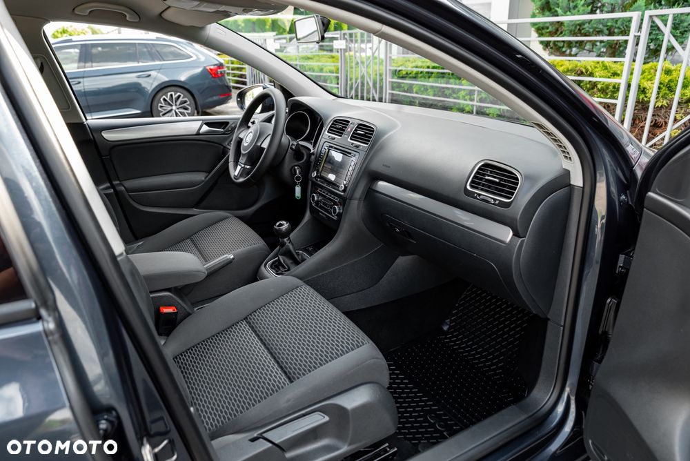 Volkswagen Golf 1.4 Comfortline - 21