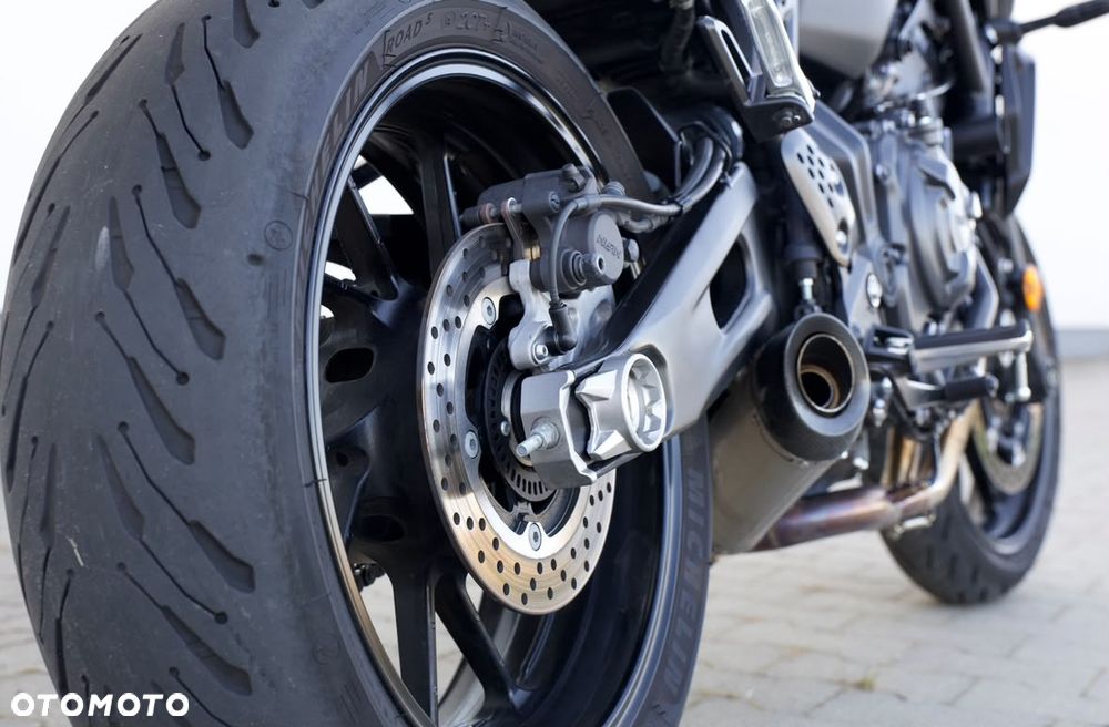 Yamaha MT - 22