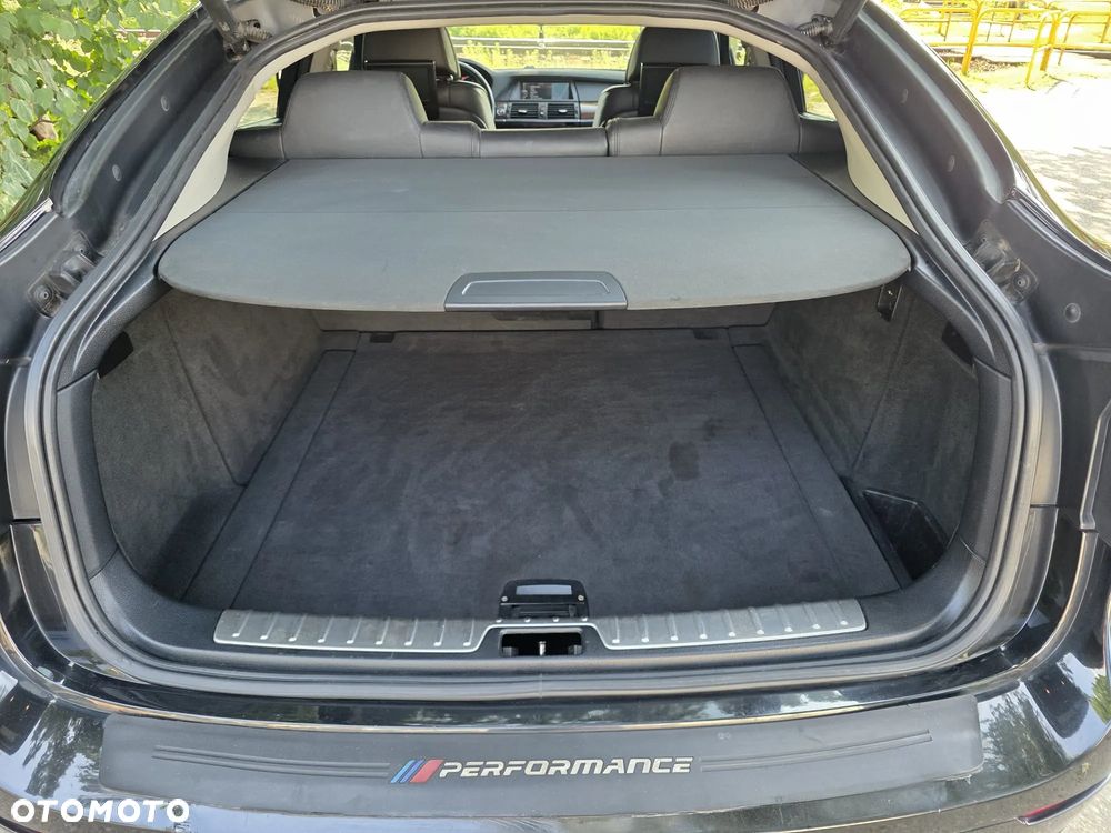 BMW X6 - 14