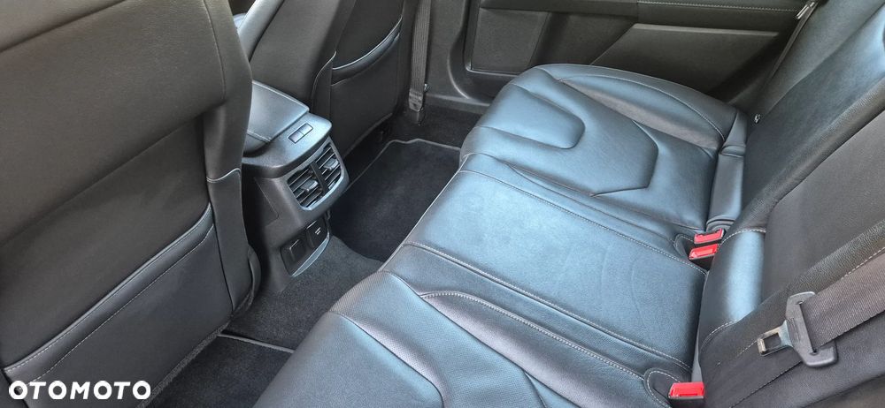 Ford Mondeo 2.0 TDCi Titanium - 27