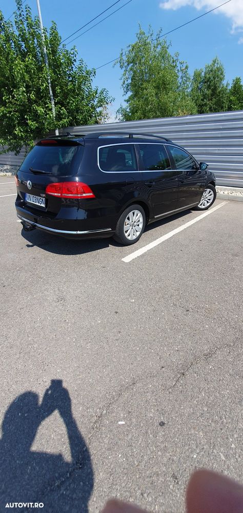 Volkswagen Passat Variant 2.0 TDI Blue TDI DSG Comfortline - 3