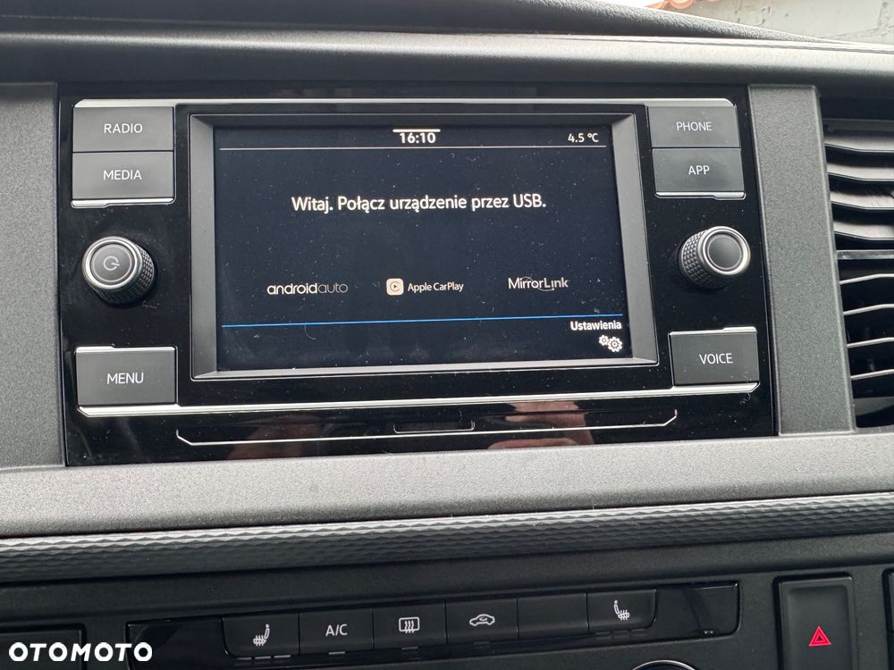 Volkswagen Transporter - 27