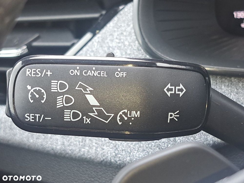 Skoda Kamiq 1.0 TSI Selection DSG - 28