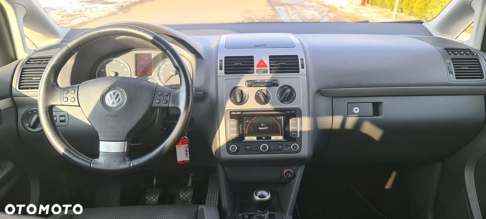 Volkswagen Touran 1.4 TSI Freestyle - 7