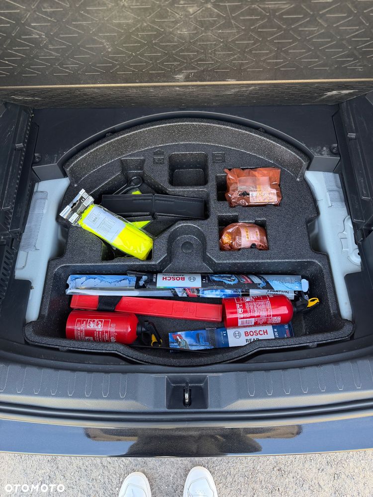 Toyota RAV4 2.5 Hybrid Selection 4x4 - 27