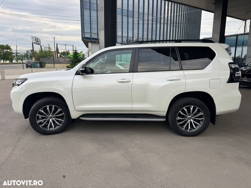 Toyota Land Cruiser 2.8l D-4D 204 CP A/T 7 locuri Luxury AVS Black - 5