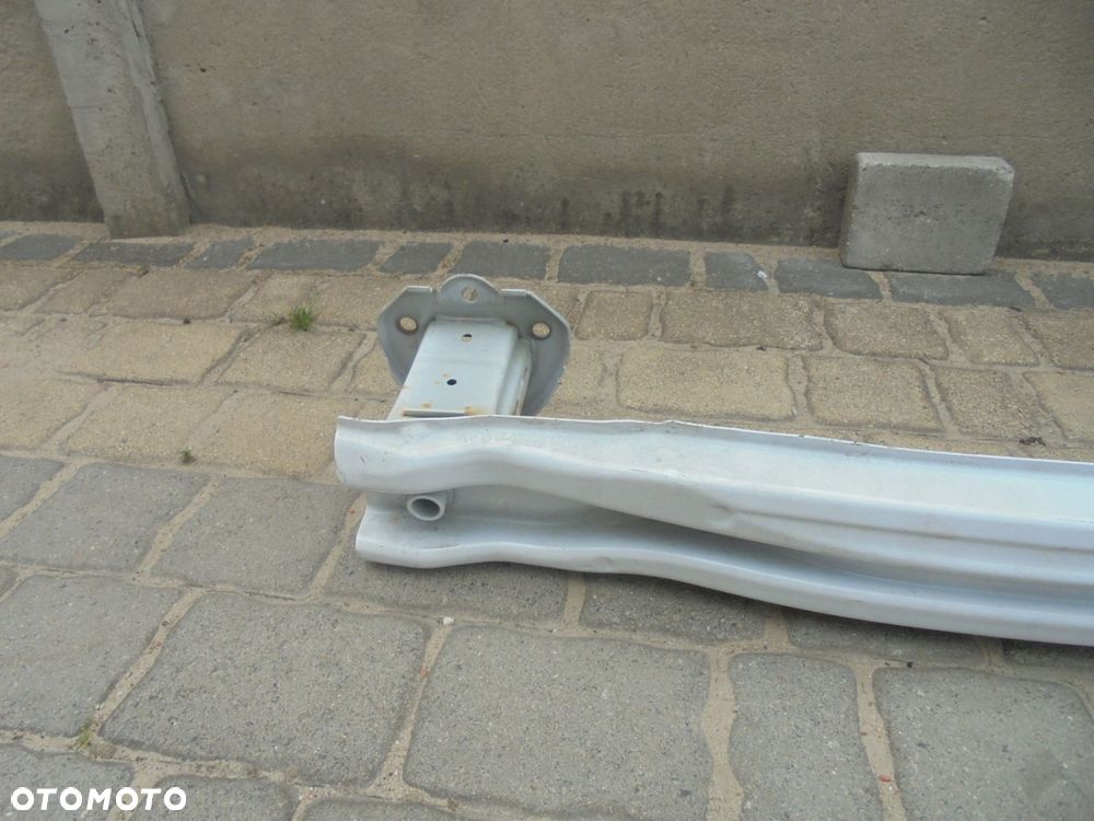 opel mokka lift 16r> - belka tylna - 4