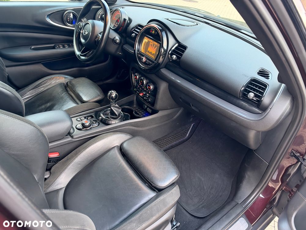 MINI Clubman Cooper D - 26