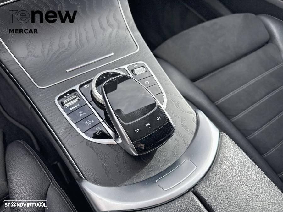 Mercedes-Benz C 300 de AMG Line - 24