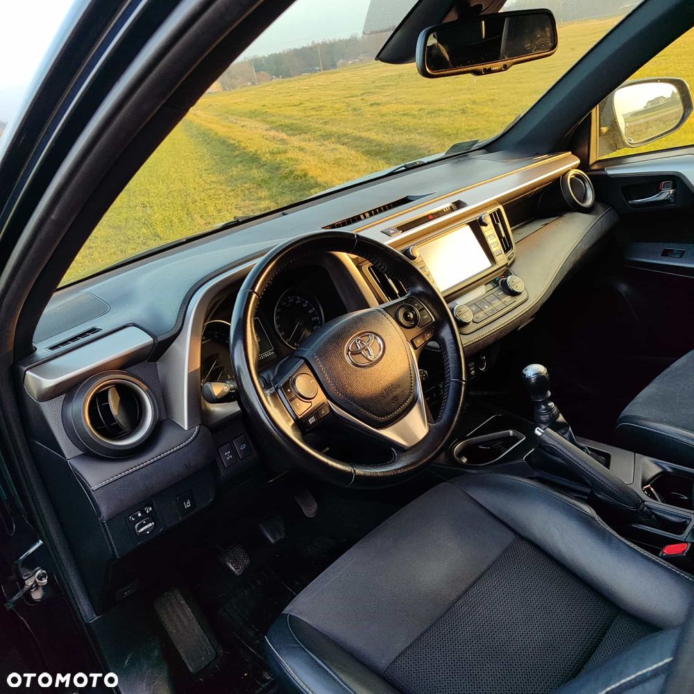 Toyota RAV4 2.0 Prestige 4x4 - 5