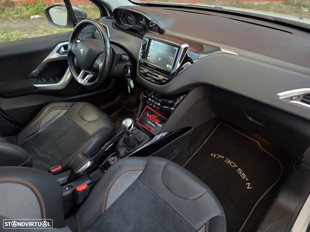 Peugeot 2008 1.6 BlueHDi Crossway - 21