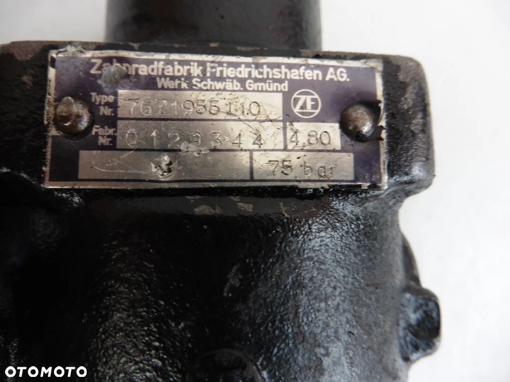 POMPA WSPOMAGANIA PORSCHE 928 4,5i 4,7i 77-84r 7671955110 75BAR - 7