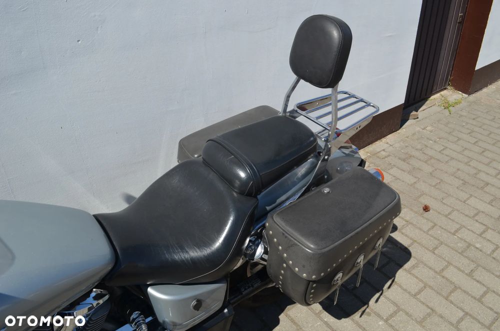 Honda VTX - 8