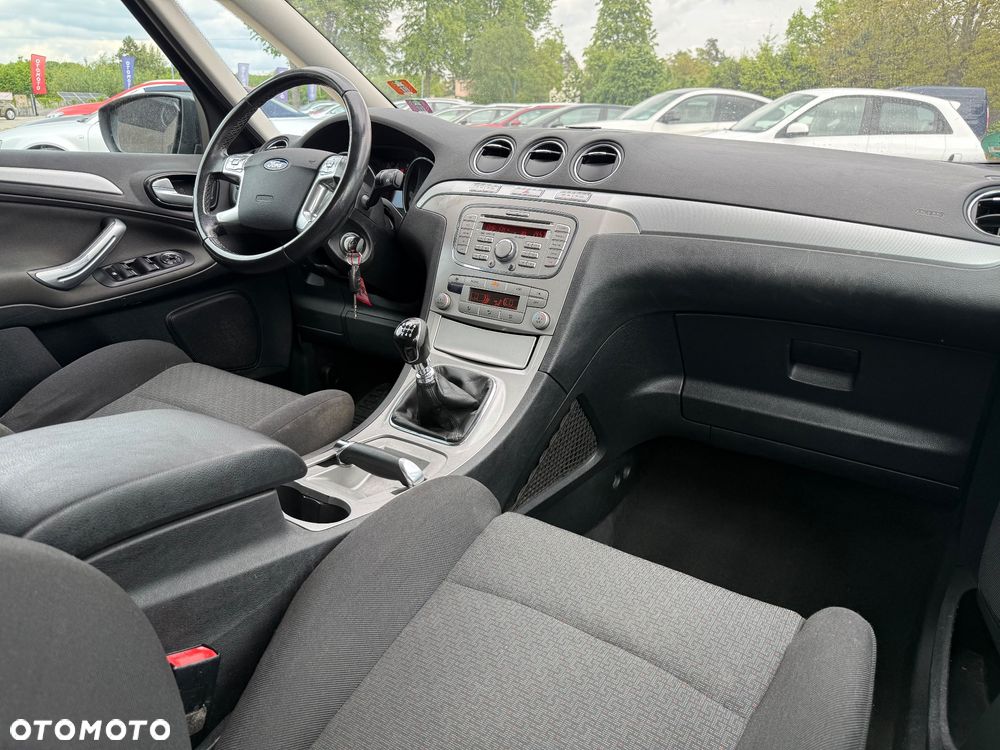 Ford S-Max 2.0 TDCi Titanium - 36