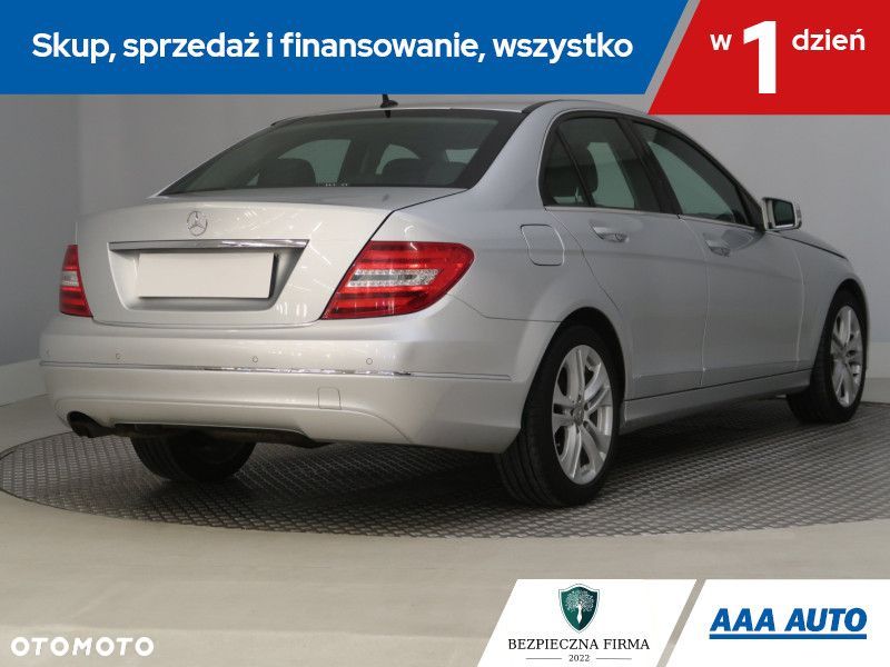 Mercedes-Benz Klasa C - 7