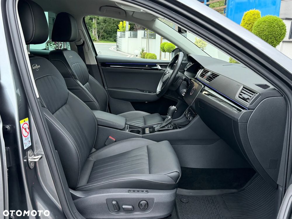 Skoda Superb 2.0 TDI SCR 4x4 L&K DSG - 15