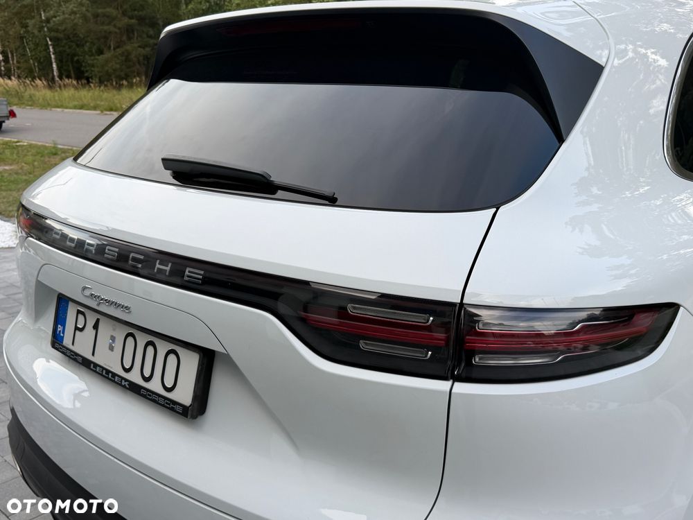 Porsche Cayenne - 5