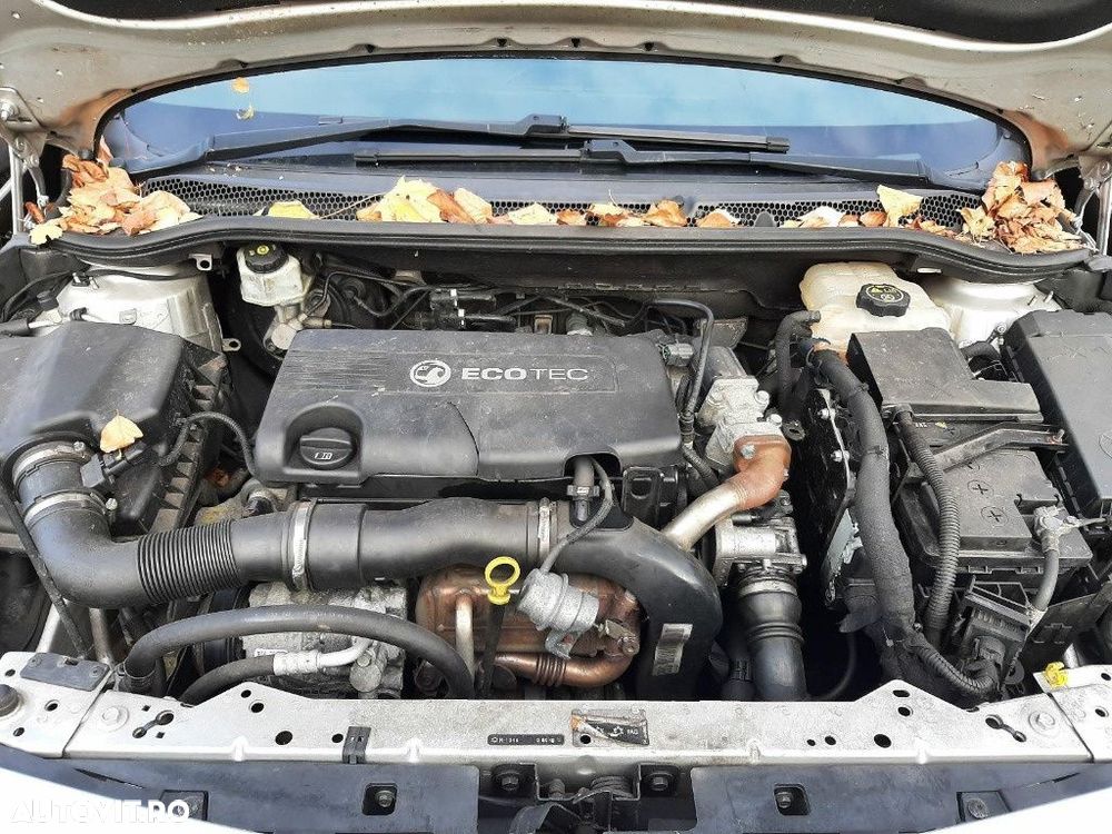 Debitmetru aer Opel Astra J 2012 Break 1.7 CDTI - 2