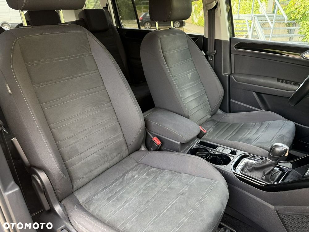 Volkswagen Touran 1.8 TSI BMT Highline DSG - 9