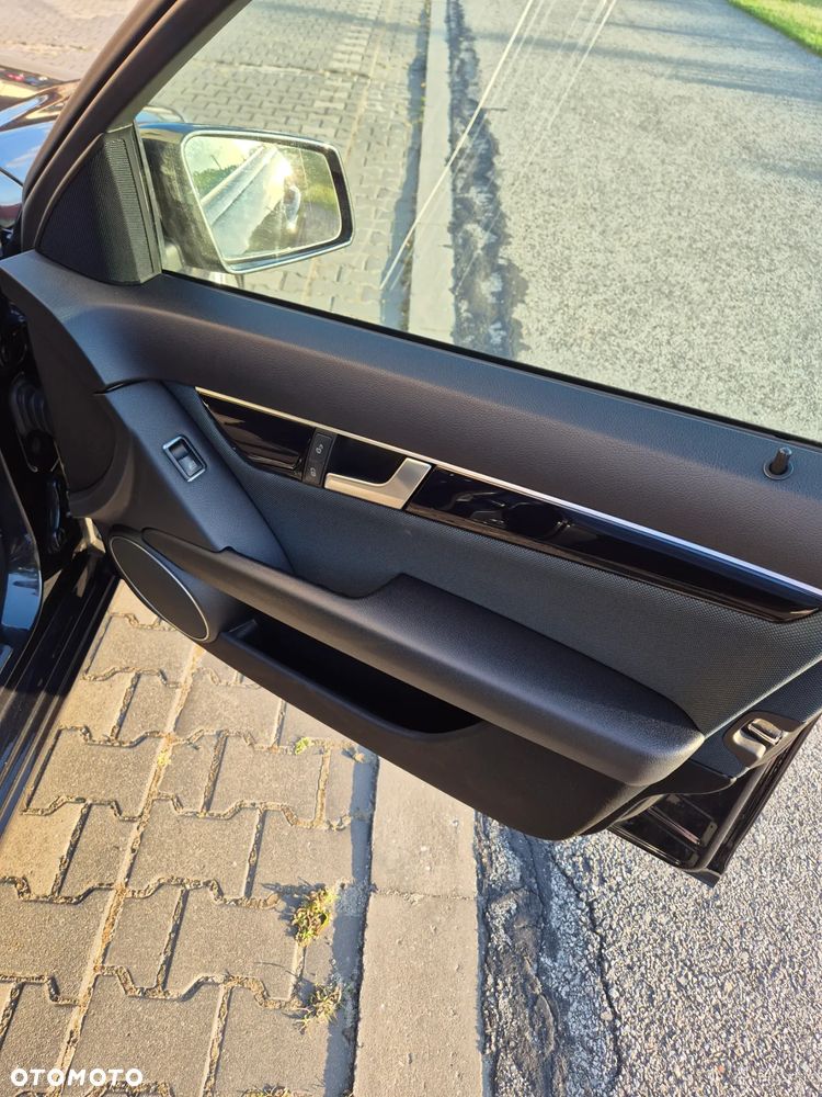 Mercedes-Benz Klasa C 180 Kompressor Classic - 10