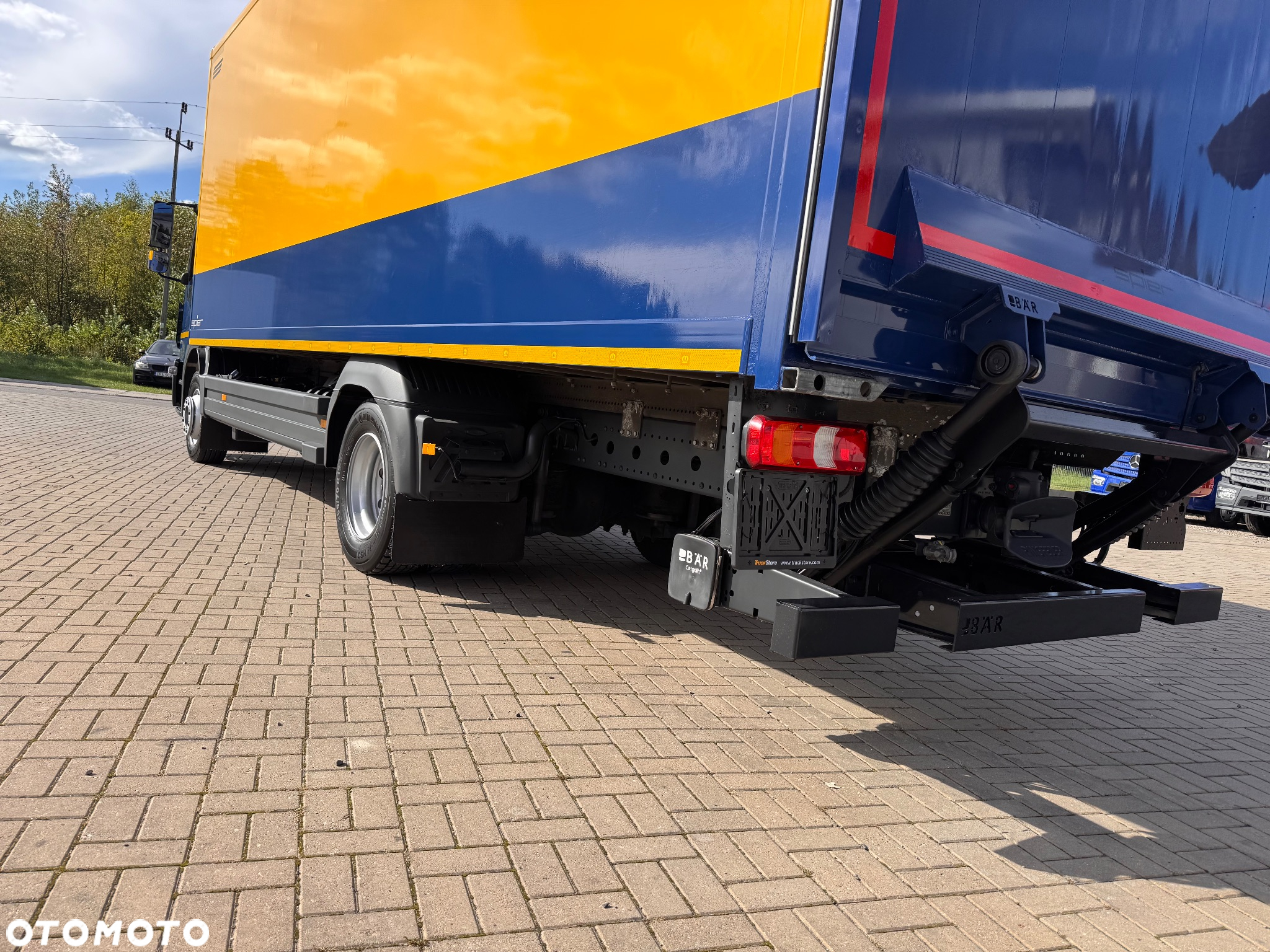 Mercedes-Benz ATEGO - 10