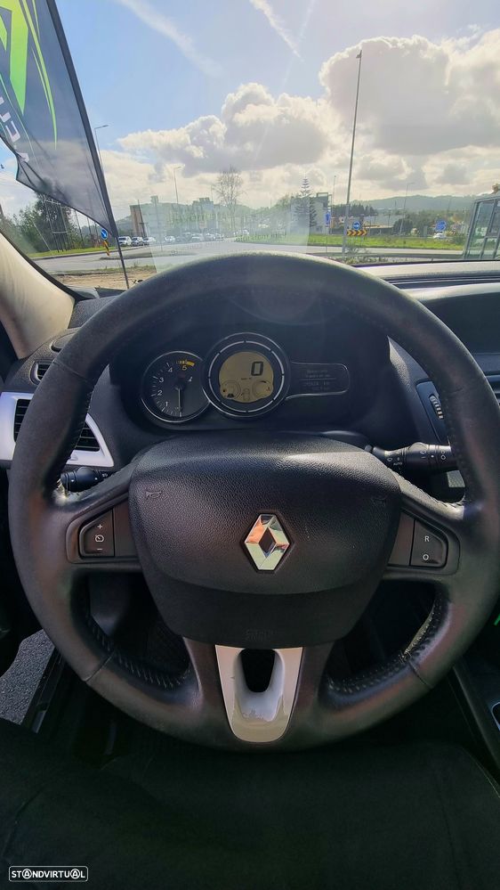 Renault Mégane Sport Tourer 1.5 dCi Dynamique - 10