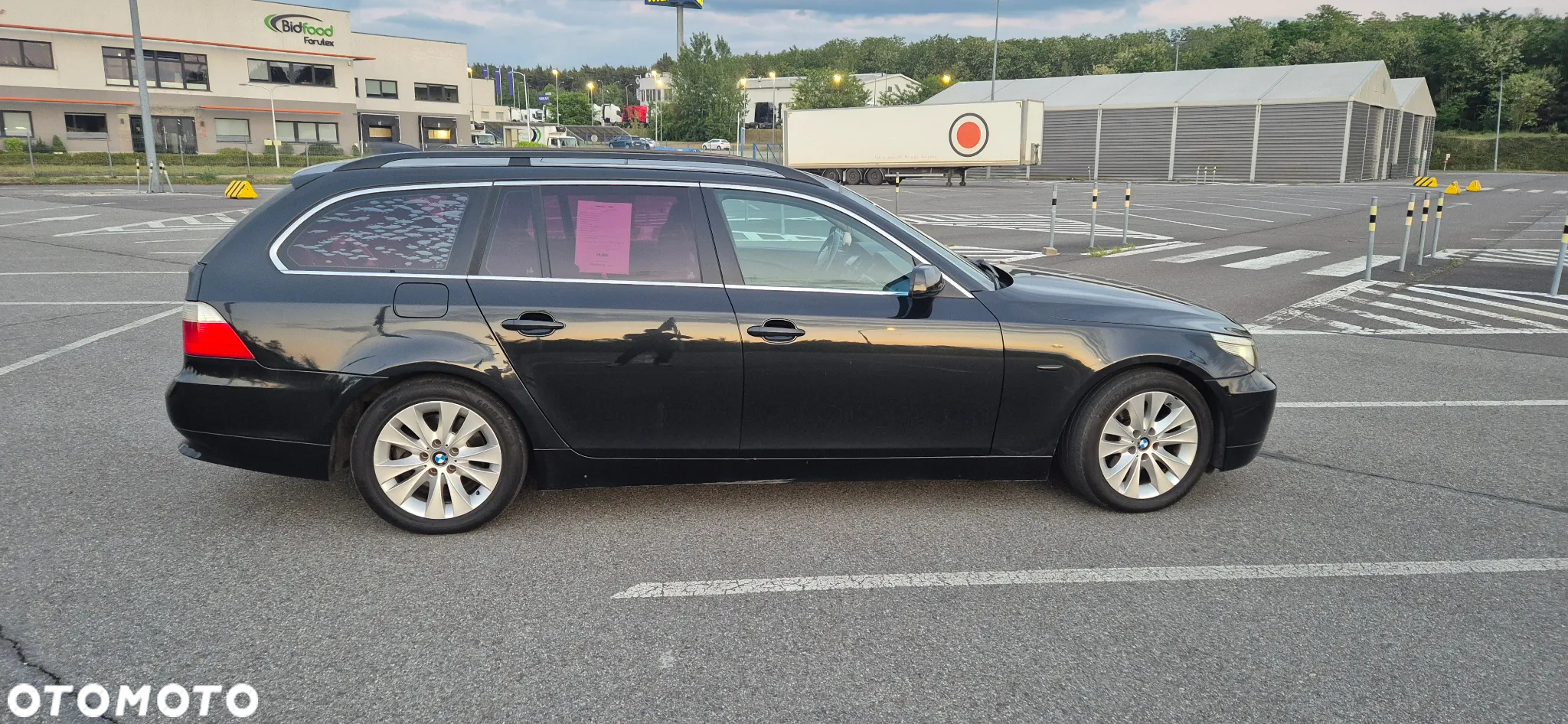 BMW Seria 5 520d Touring - 5