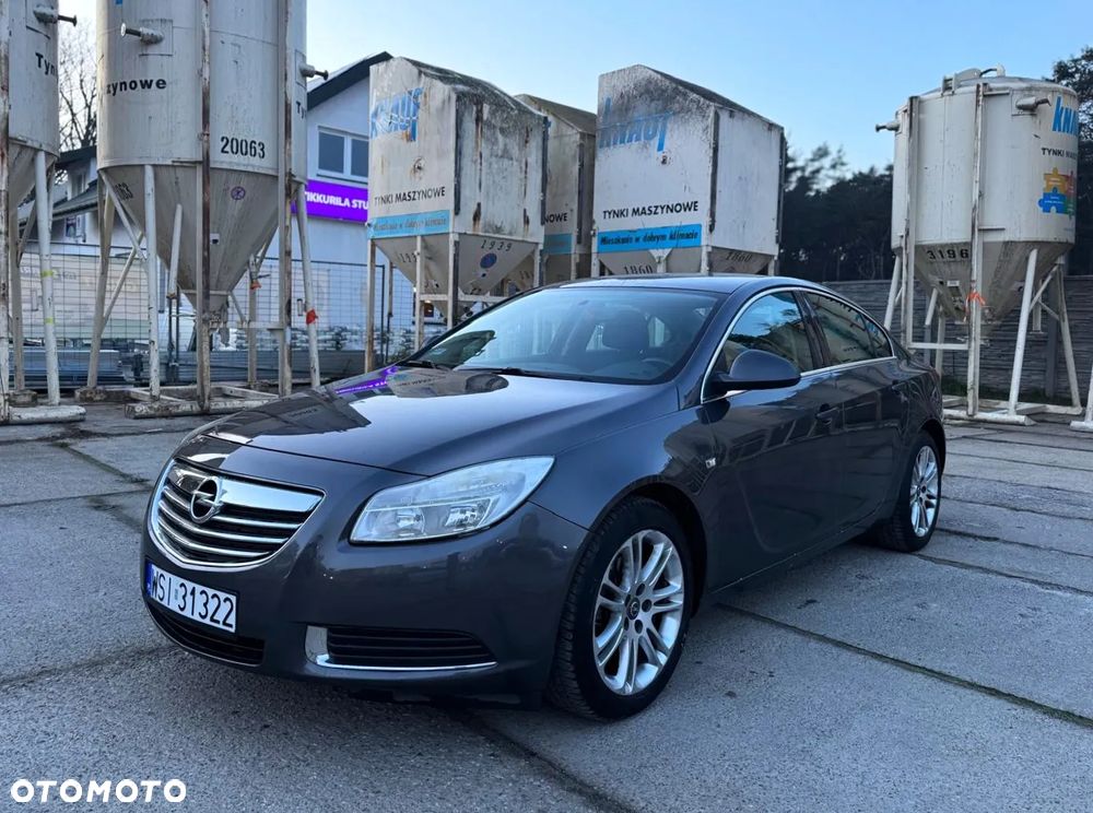 Opel Insignia 1.6 - 30
