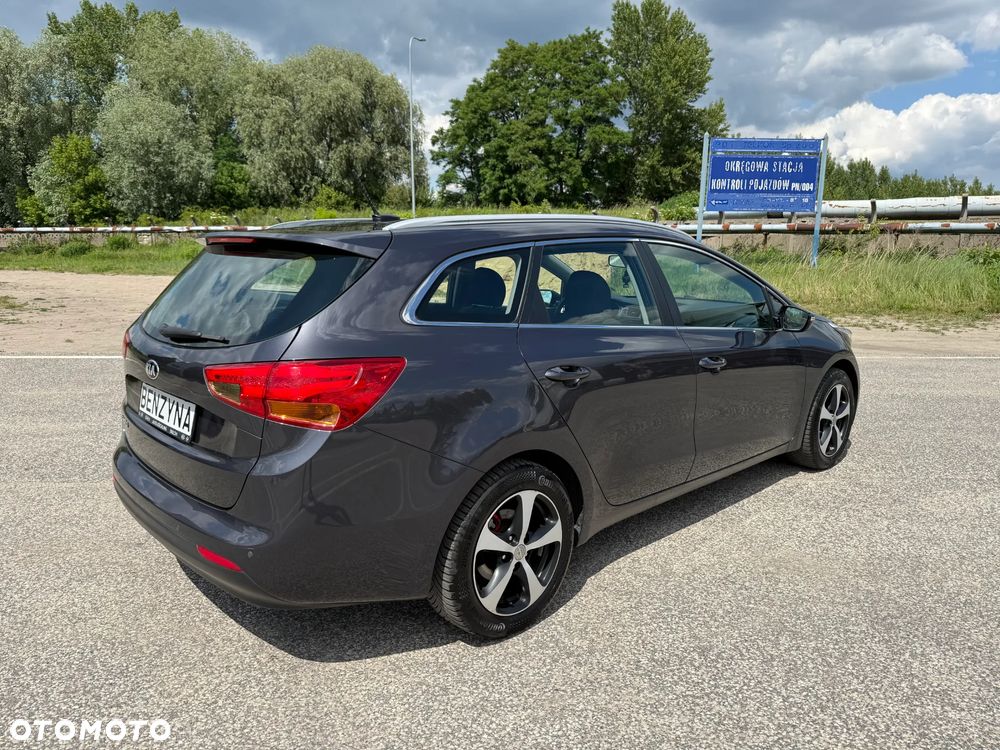 Kia Ceed 1.4 CVVT Dream Team Edition - 8