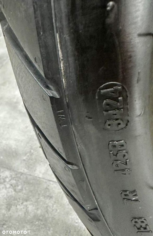 Suzuki DL - 21