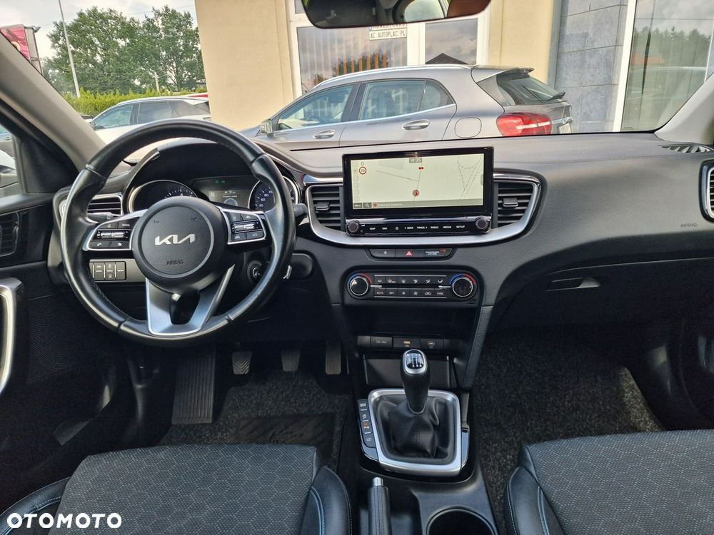 Kia XCeed 1.5 T-GDI Business Line - 18